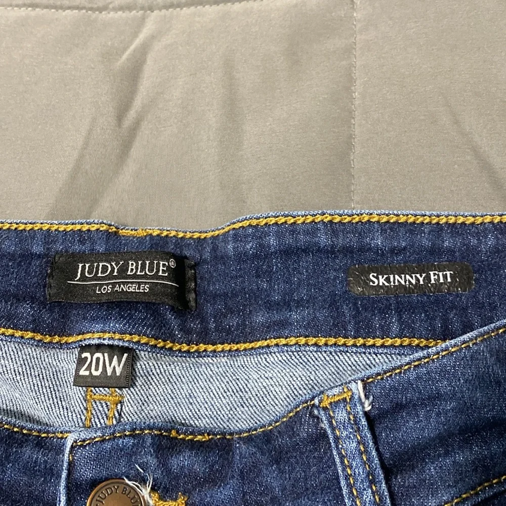 Judy Blue skinny fit jeans. Size 20W - Picture 3 of 6